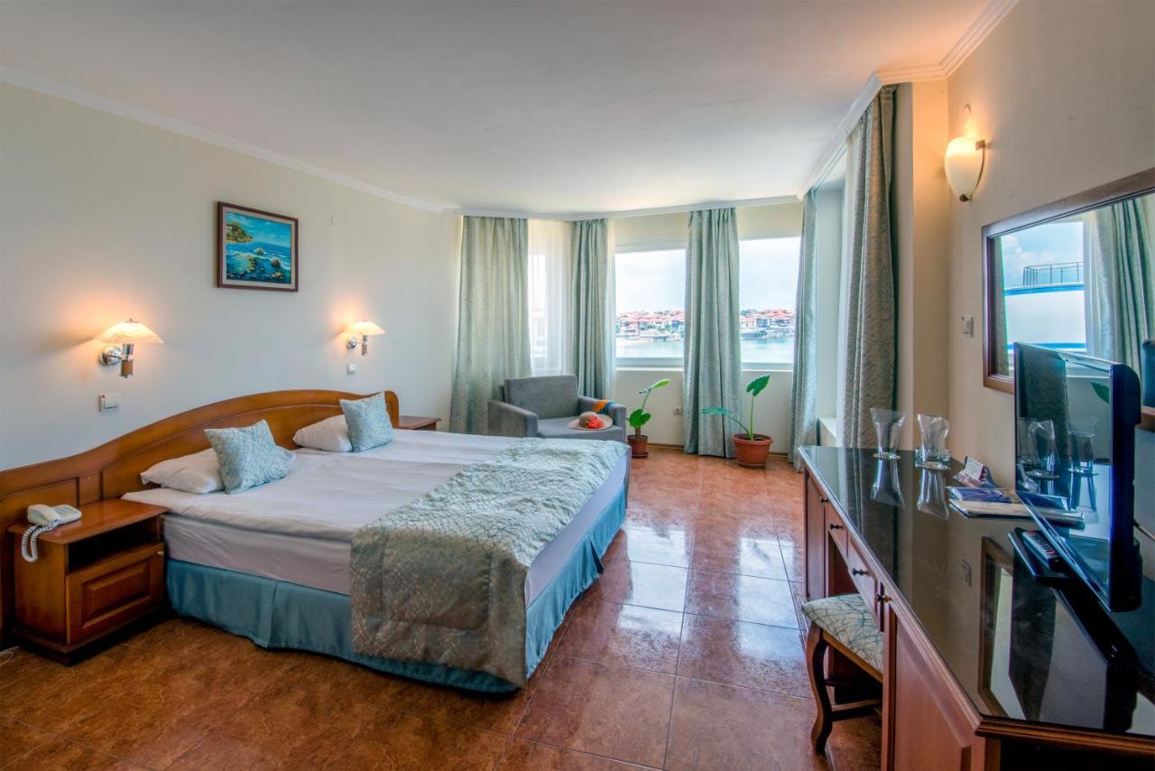 Double or Twin Room Sea View,1055101942:JPEG
