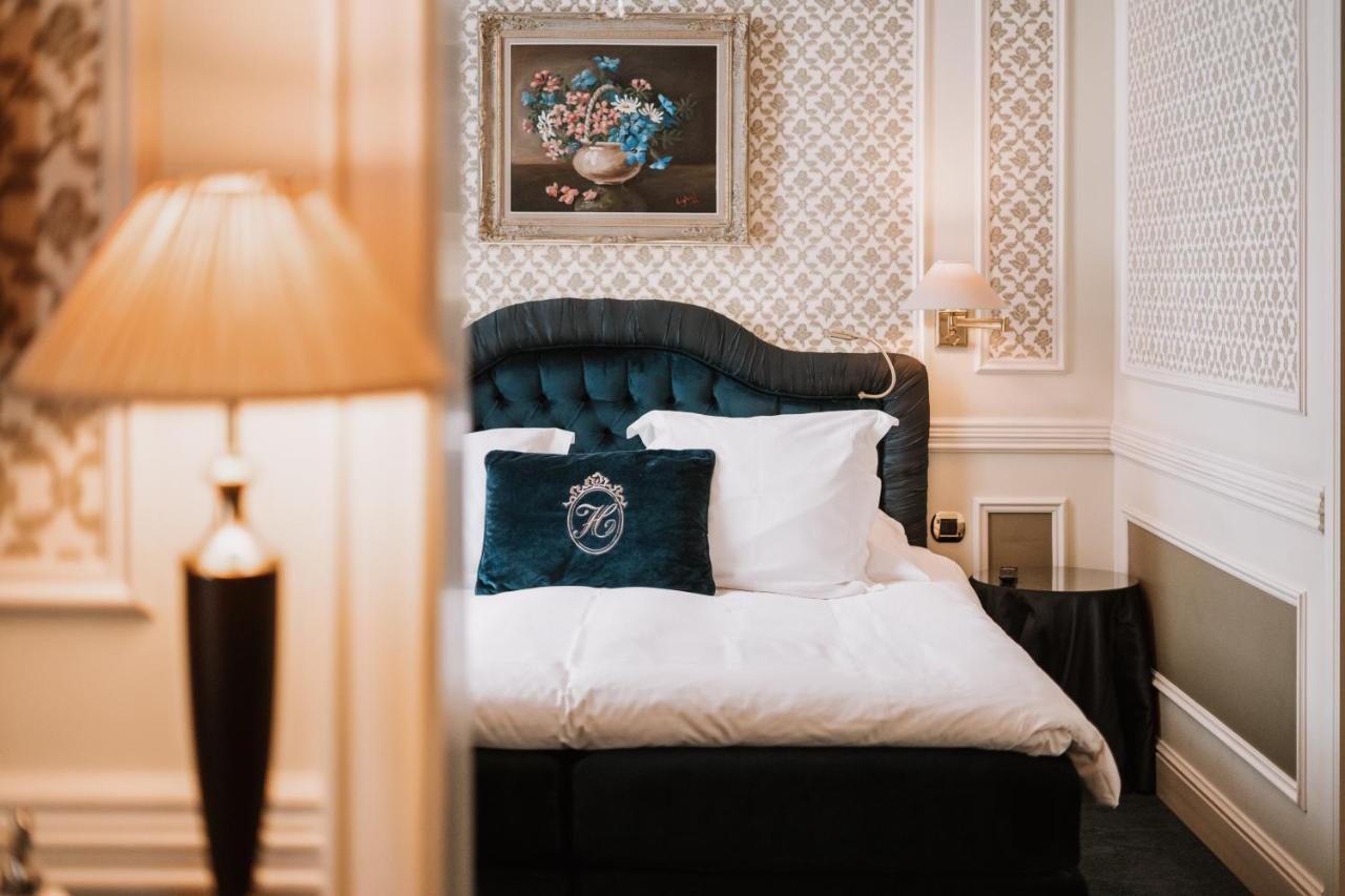 Deluxe Double Room,183561282:JPEG