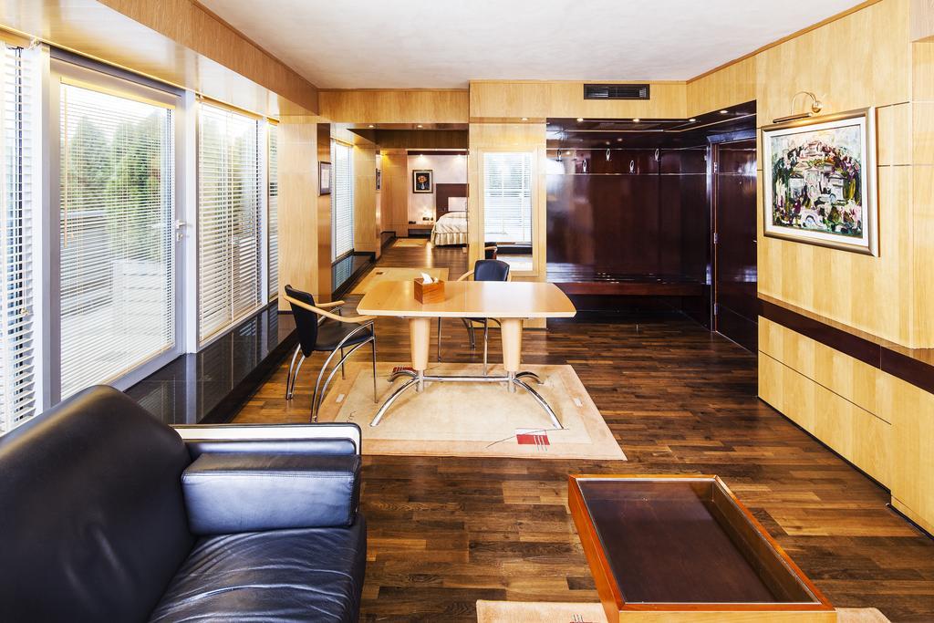 Deluxe Suite with Terrace and Panoramic View,832369760:JPEG