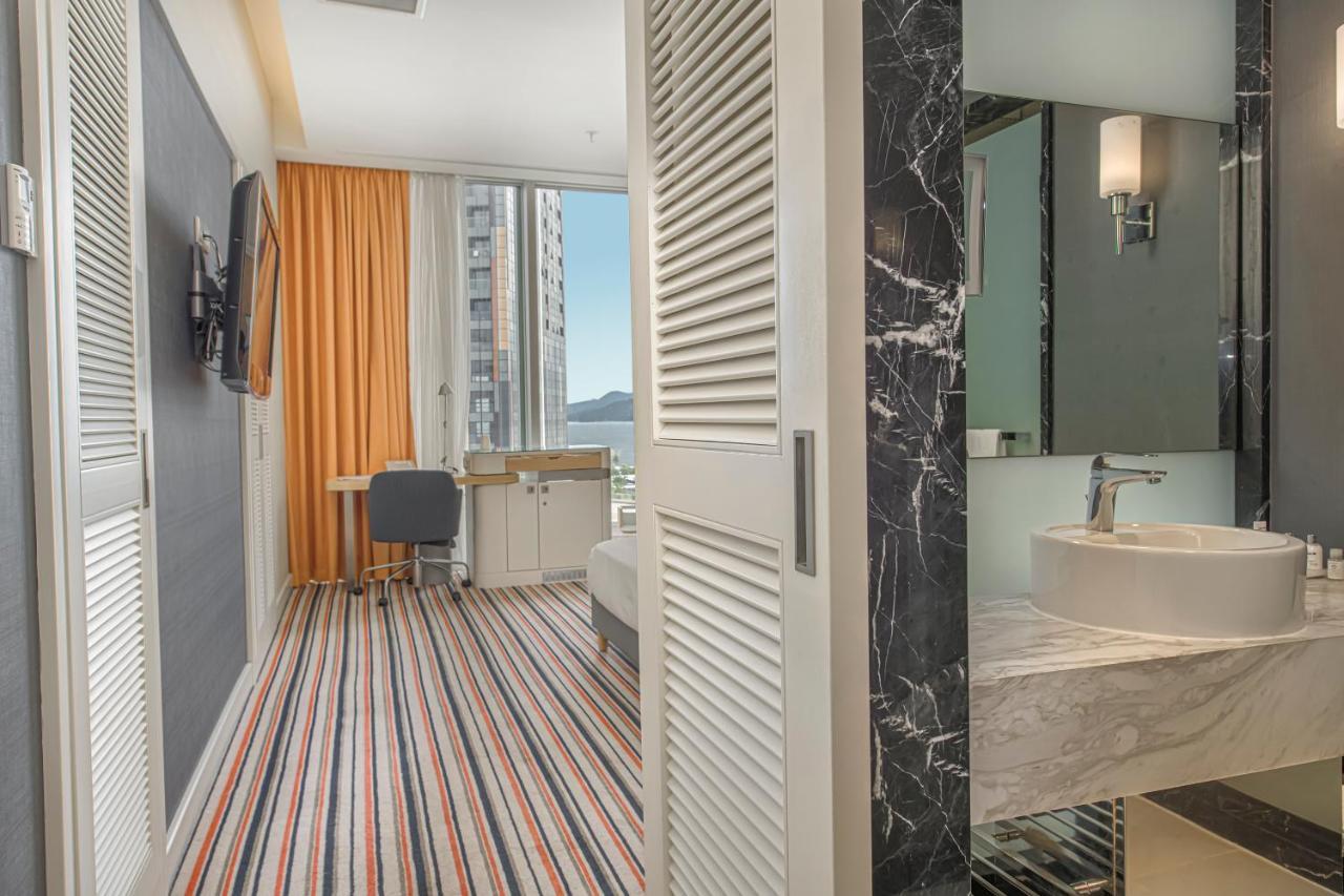 Standard Room City View