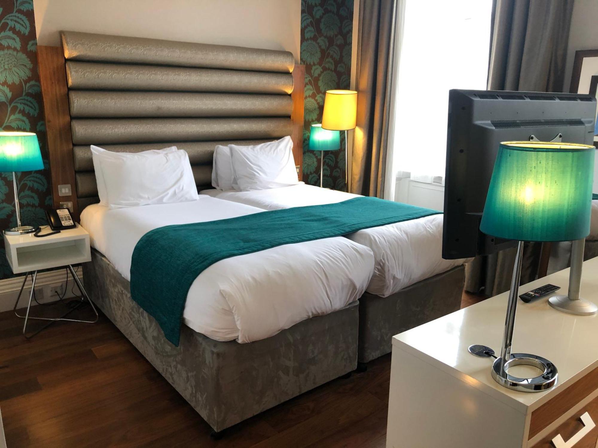 Premium King Room