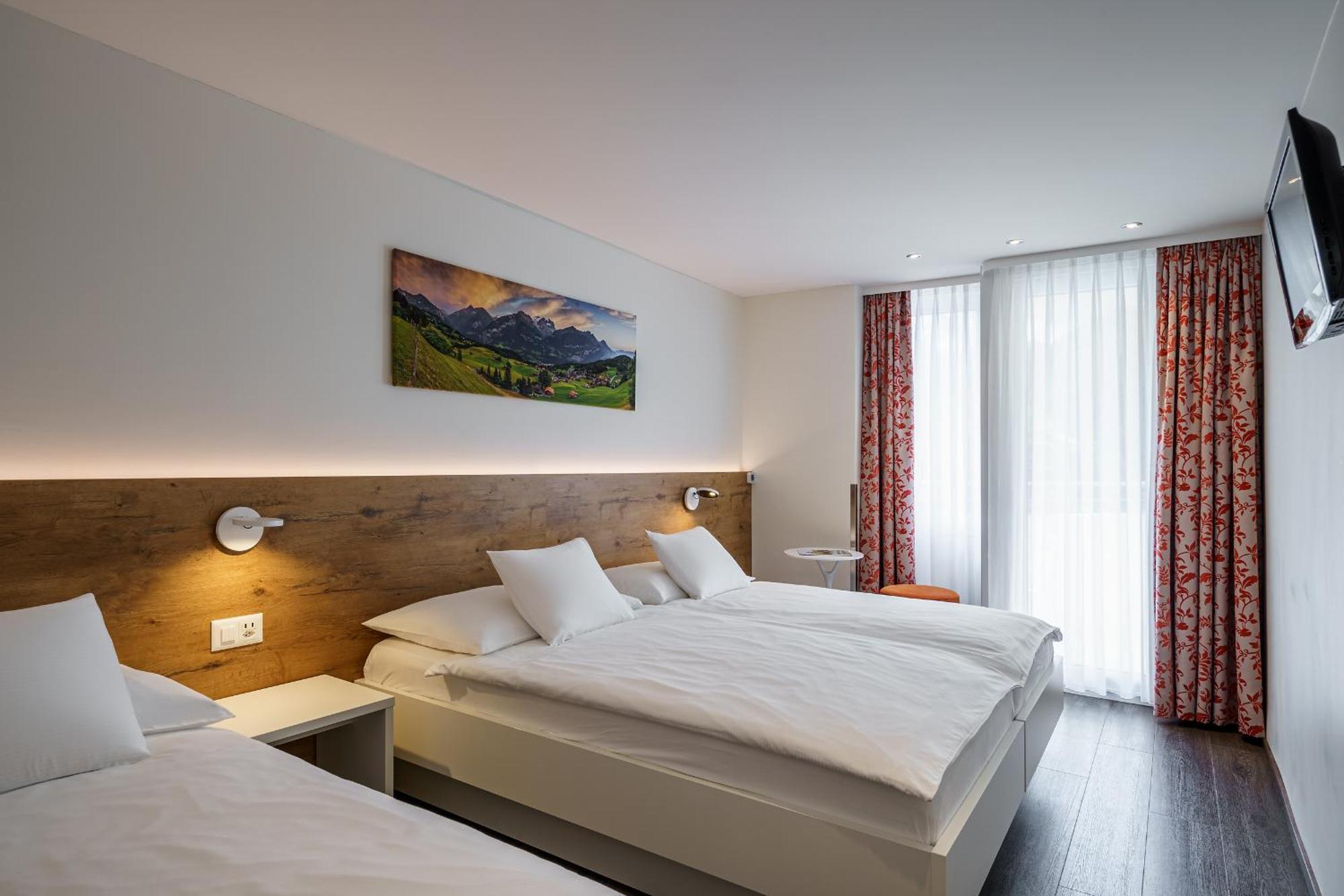 Superior Triple Room Air Conditioning