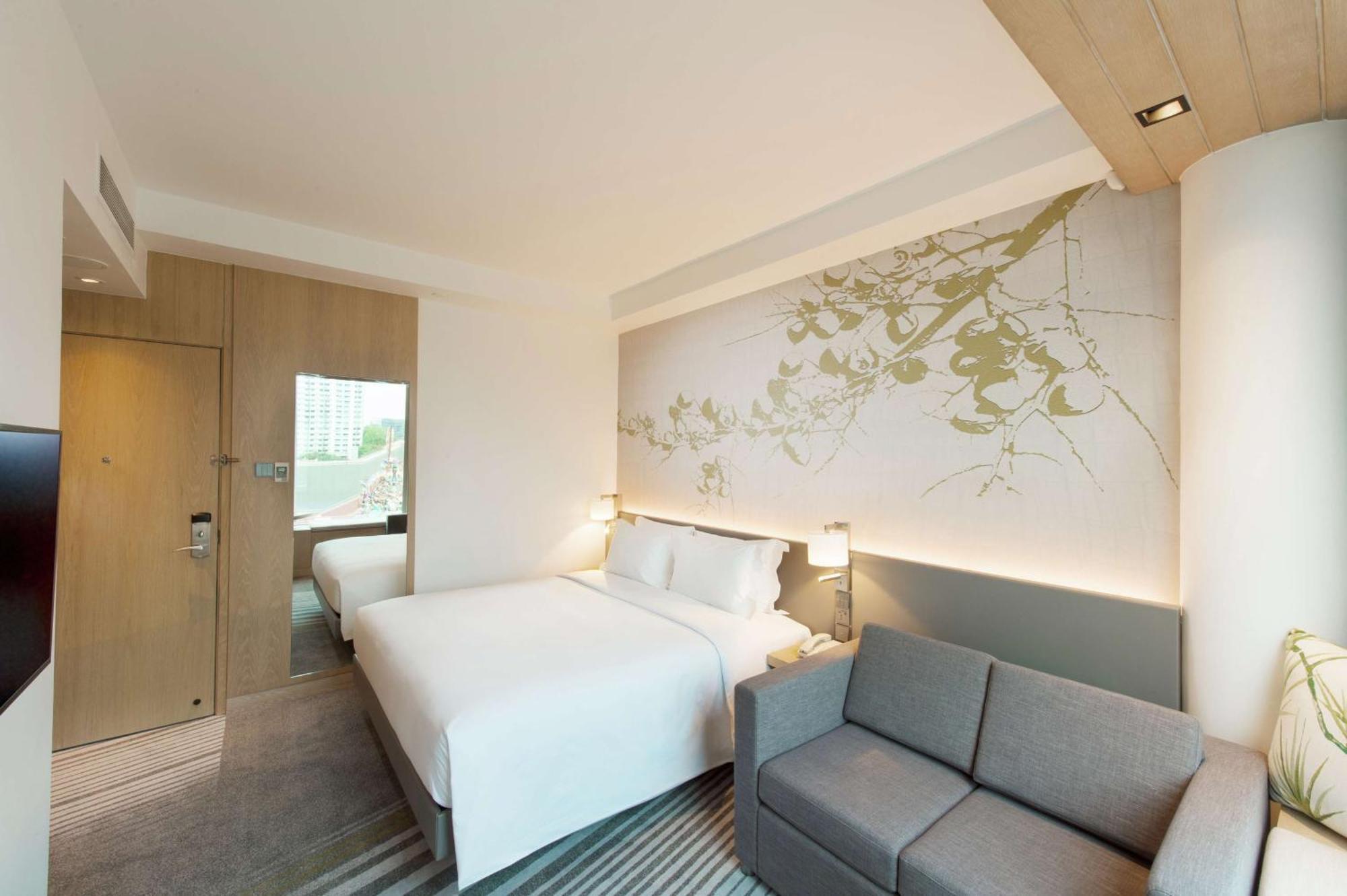 Kamer met Kingsize Bed en Slaapbank