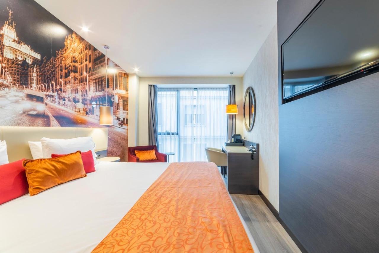 Premium Queen Room