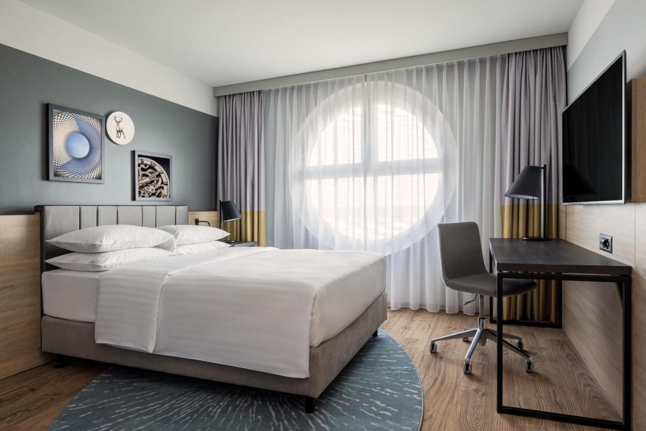 Superior Queen Room