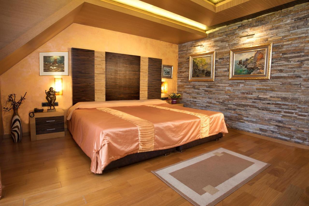 Presidential Suite,1397100326:JPEG