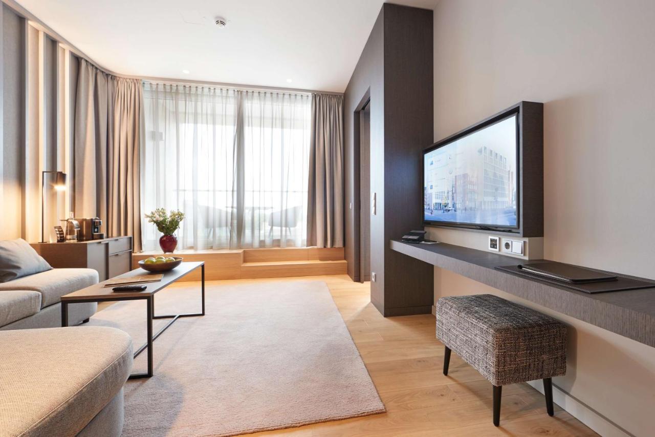 Balcony Suite,1417485243:JPEG