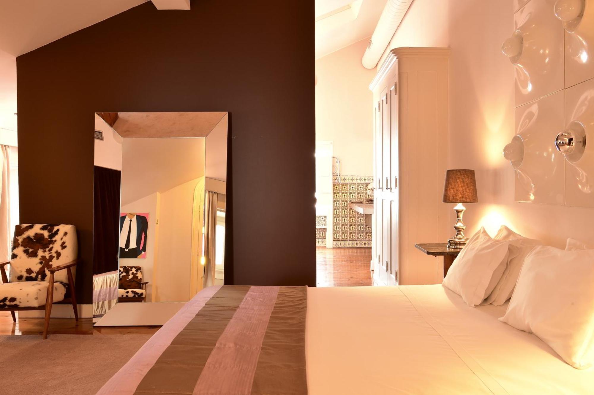 Deluxe King Suite