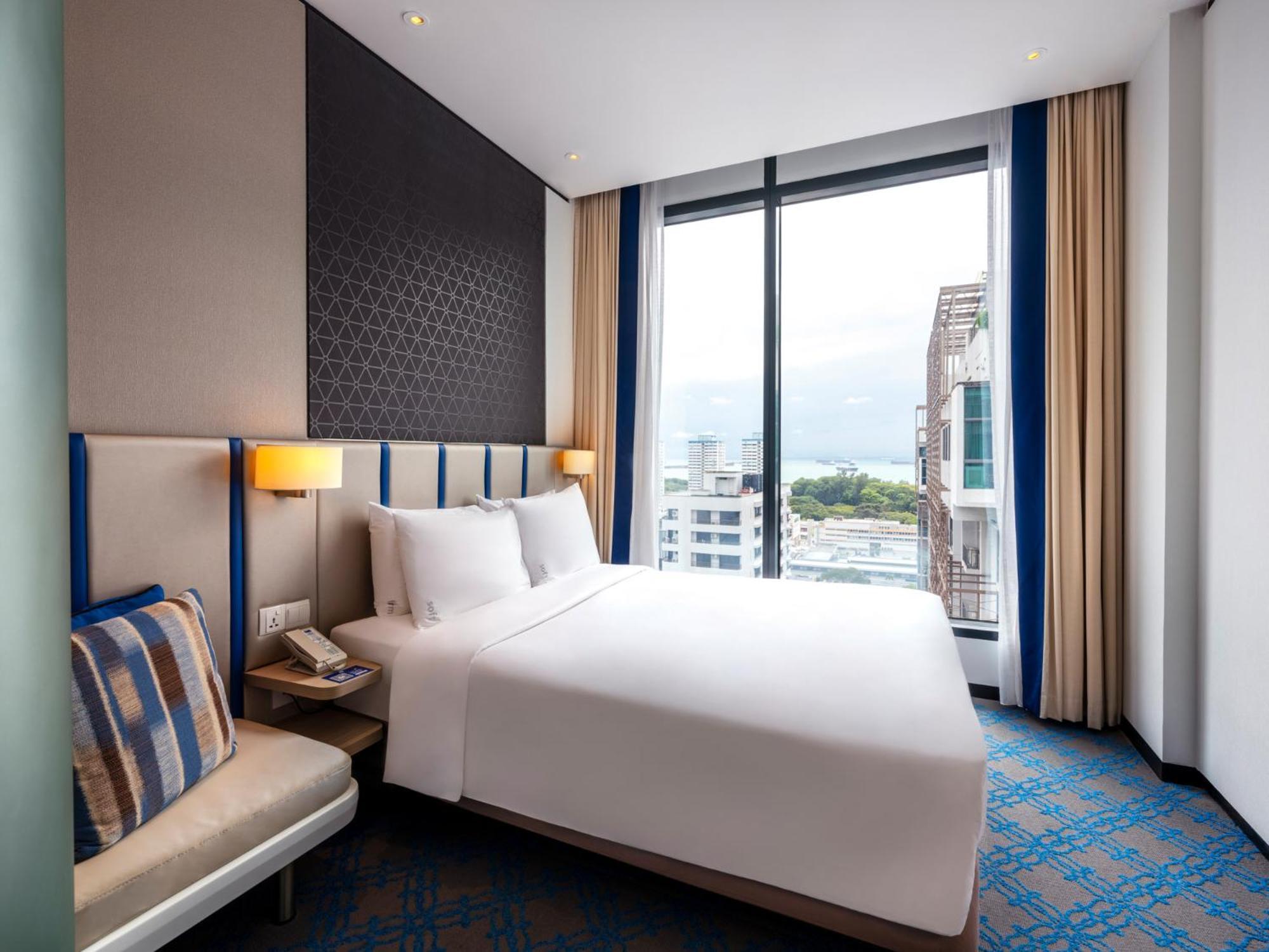 Standard Queen Room with Sea View and High Floor - Free Breakfast,1523145559:JPEG