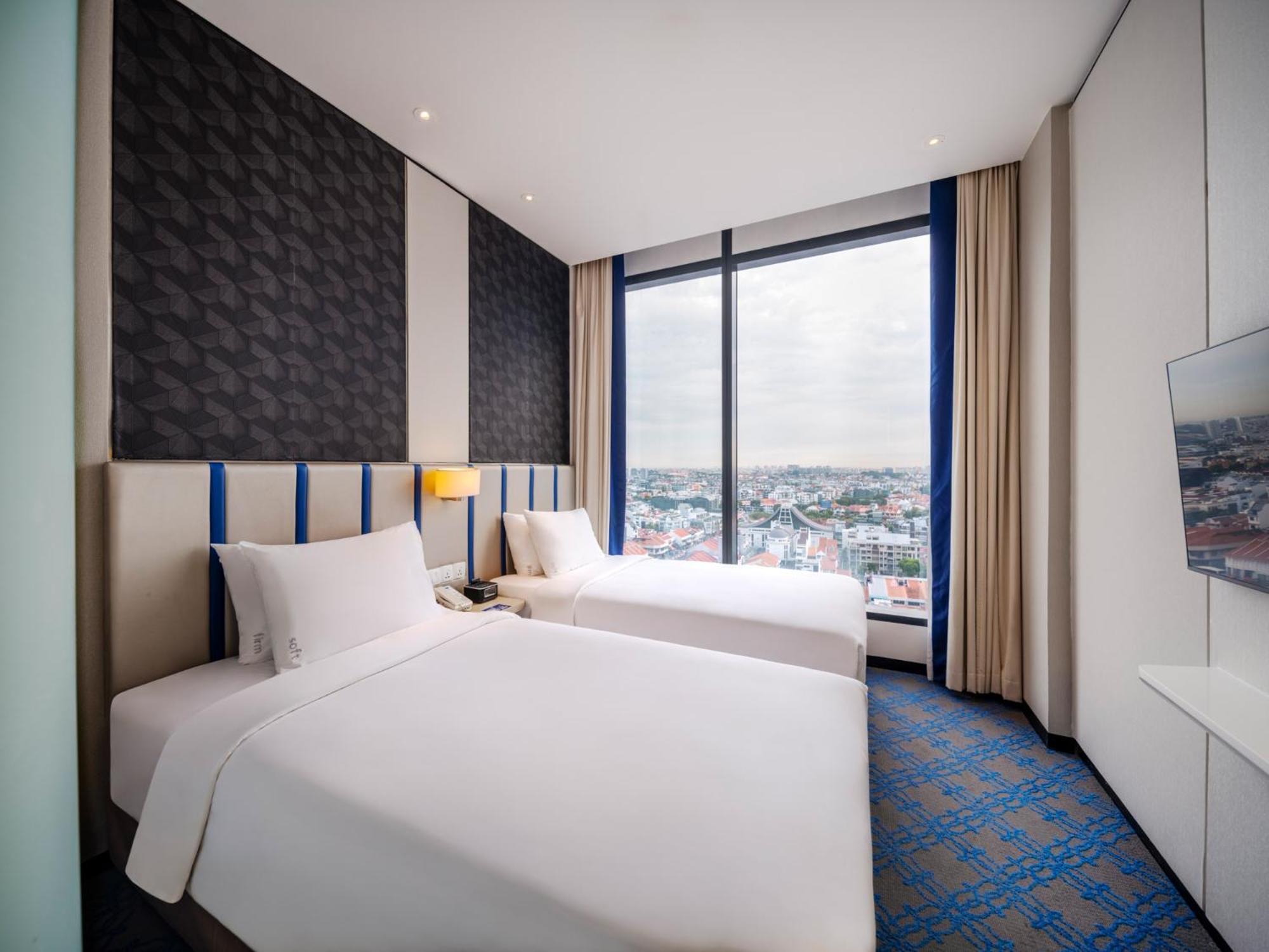 Standard Twin Room with City View and High Floor - Free Breakfast,1523145559:JPEG