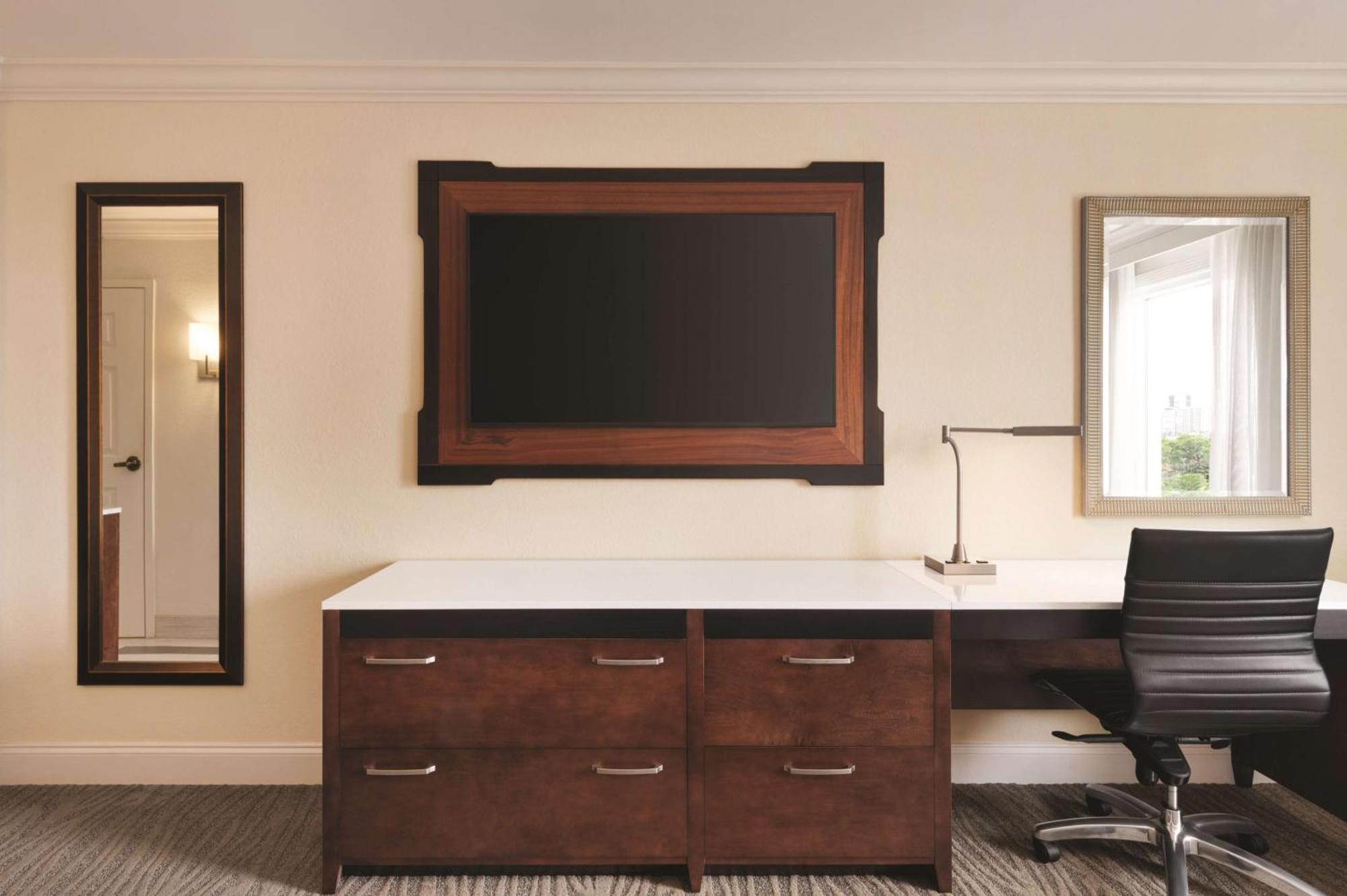 Quarto com Cama King-size