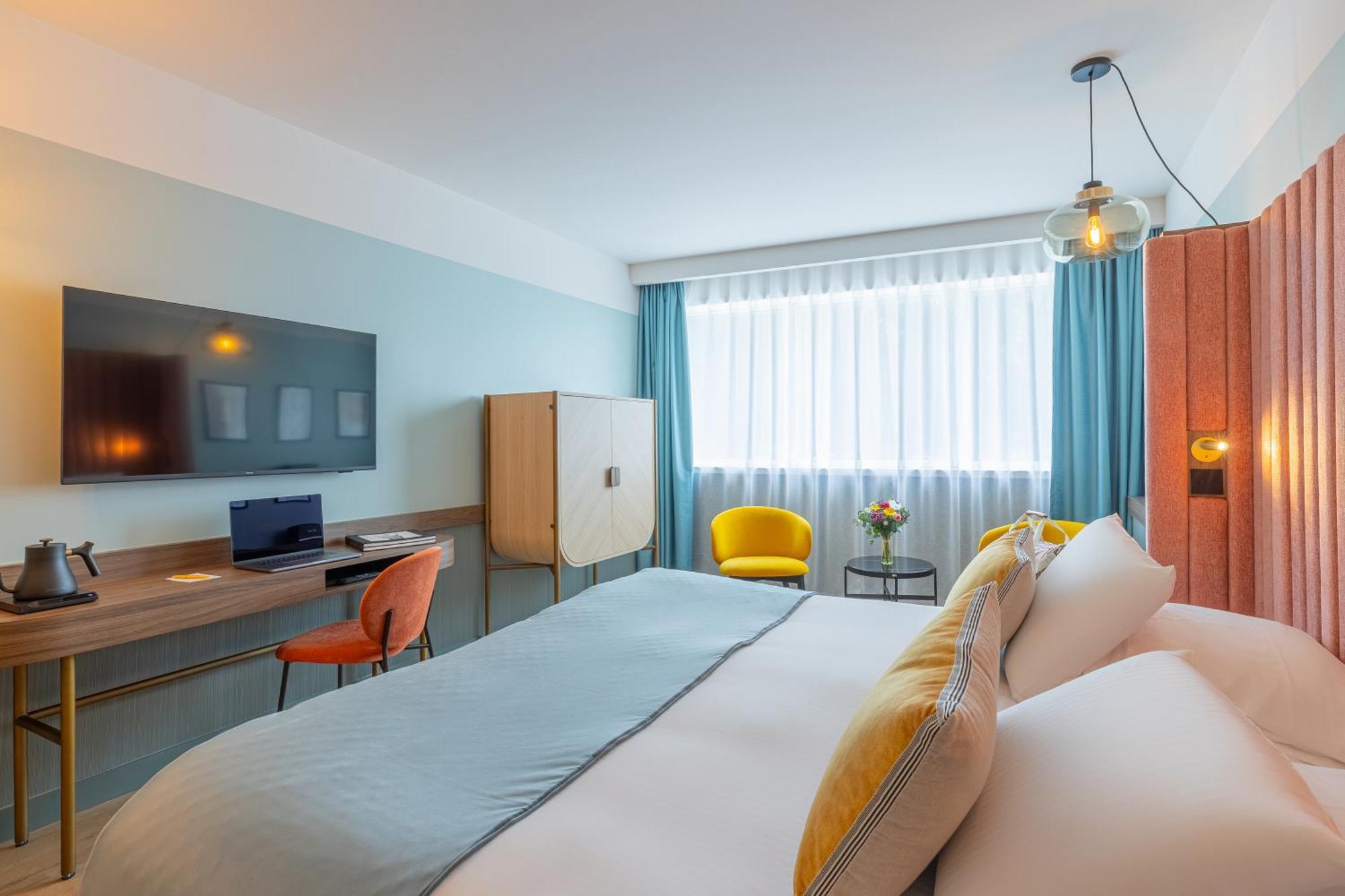 Chambre Supérieure - Vue sur Ville - Accès au Spa