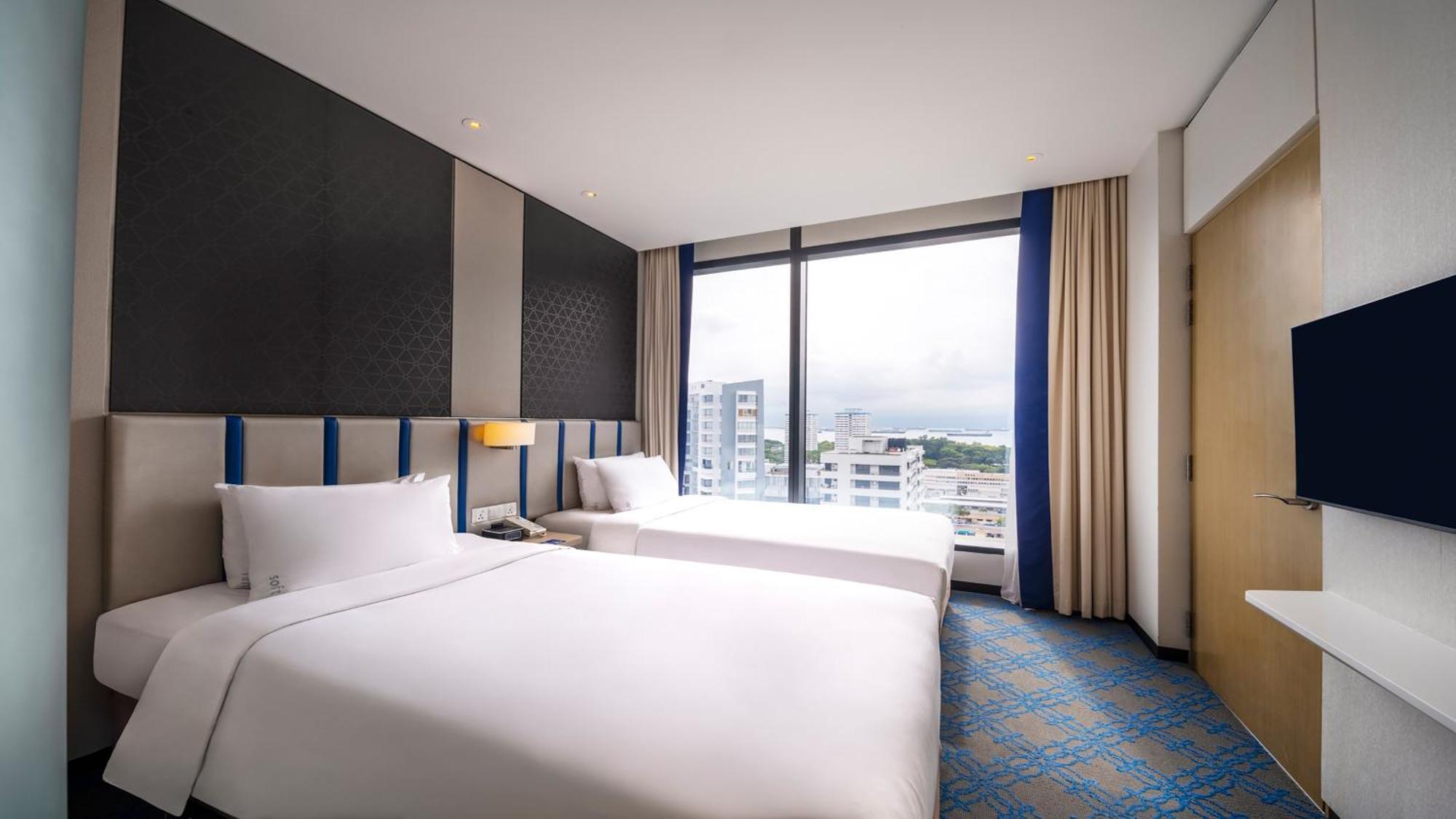 Standard Twin Room Sea View High Floor