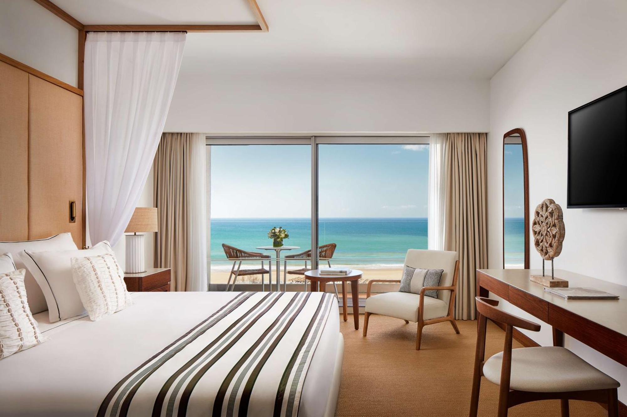 Premium Double or Twin Puro Beach Room Sea View
