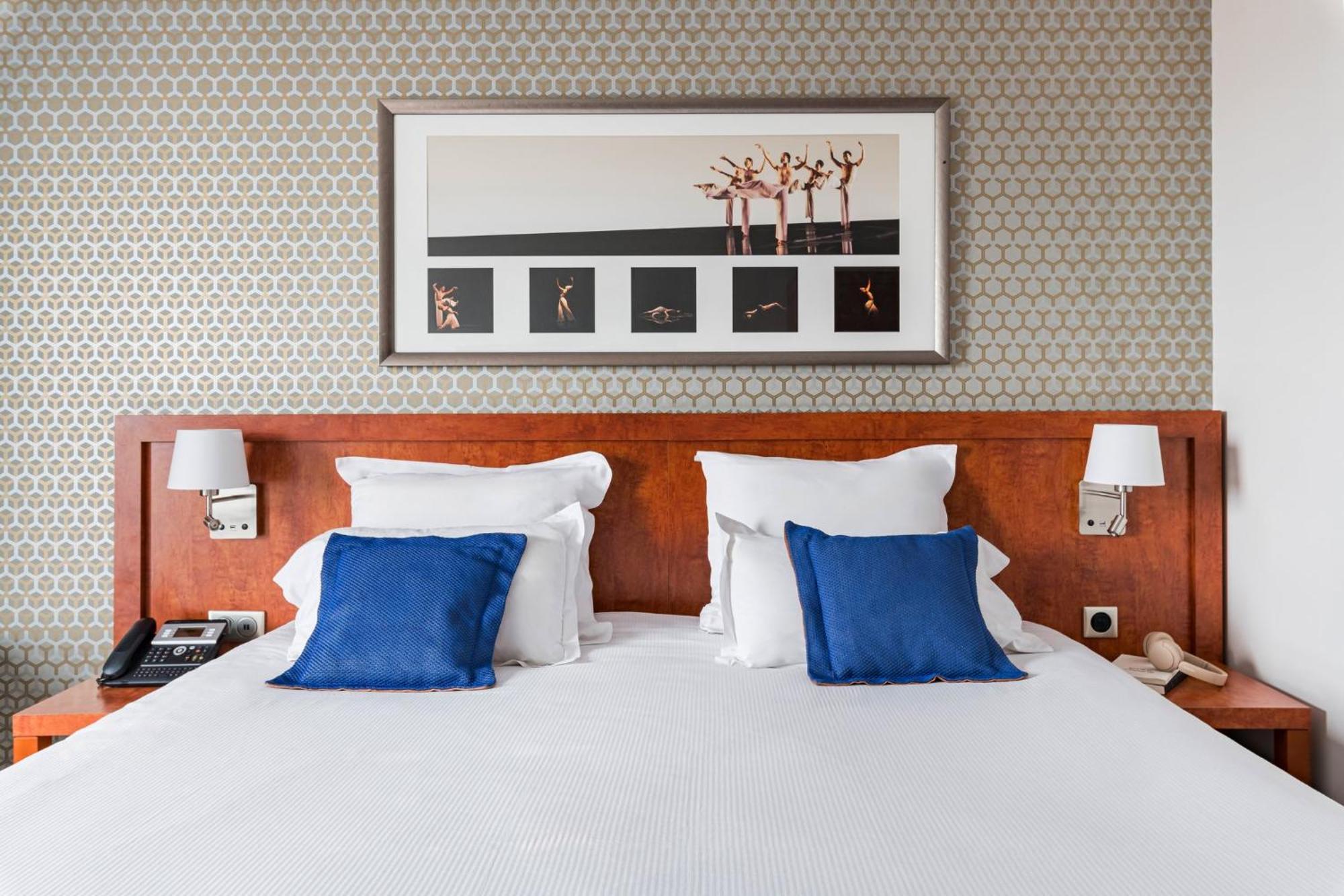 Premium King Room