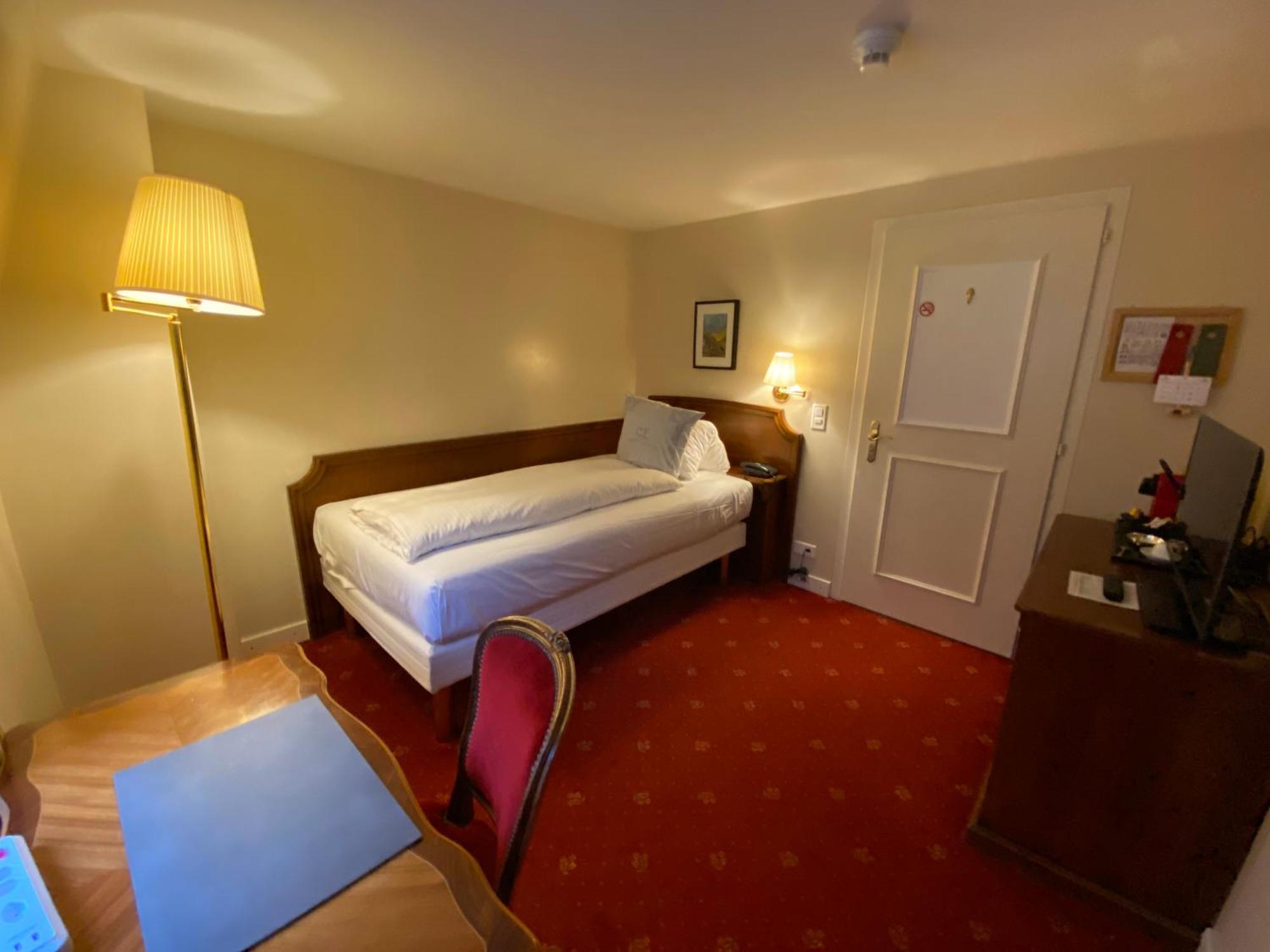 Classic Single Room