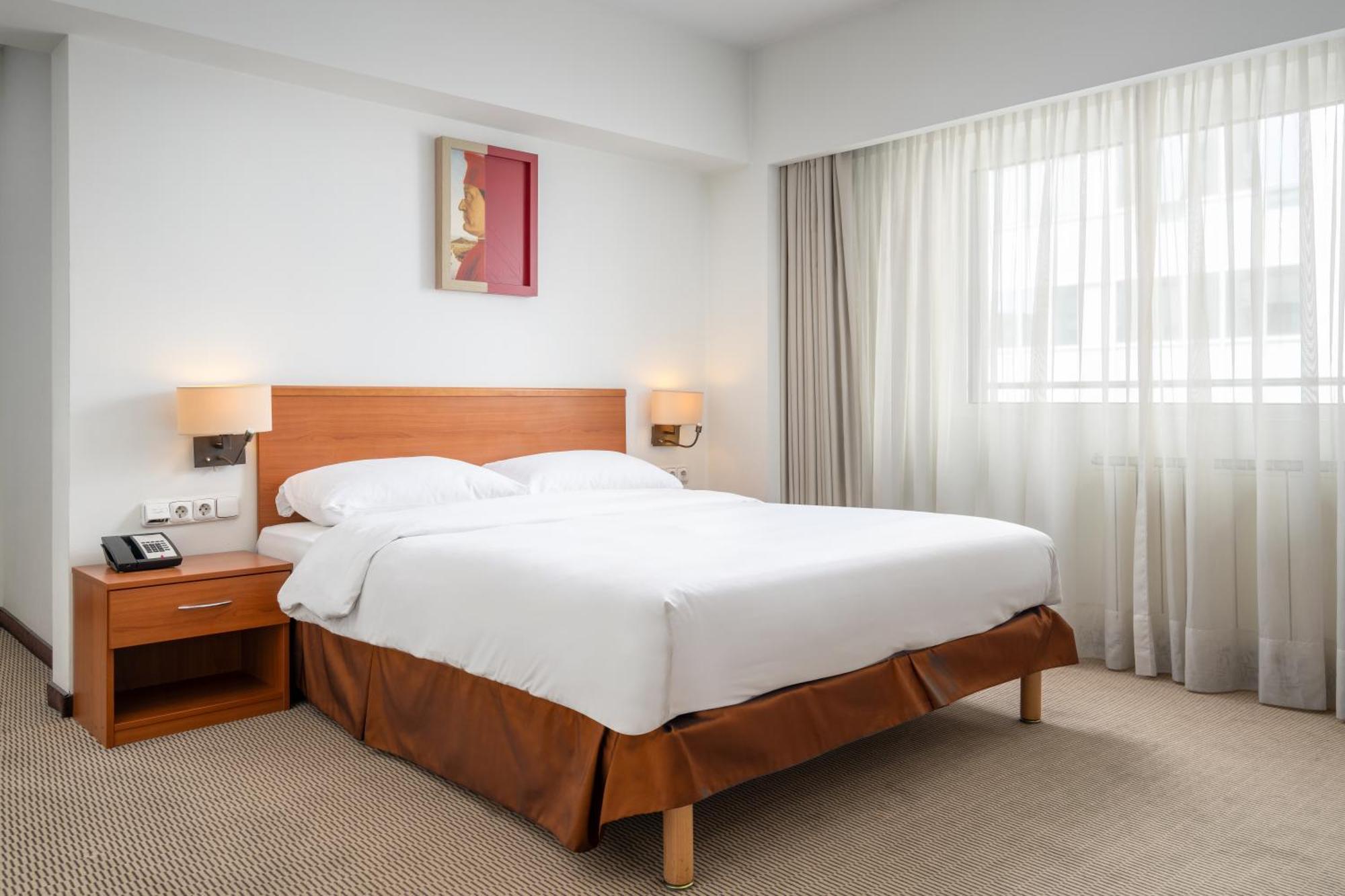 Cozy Double Room
