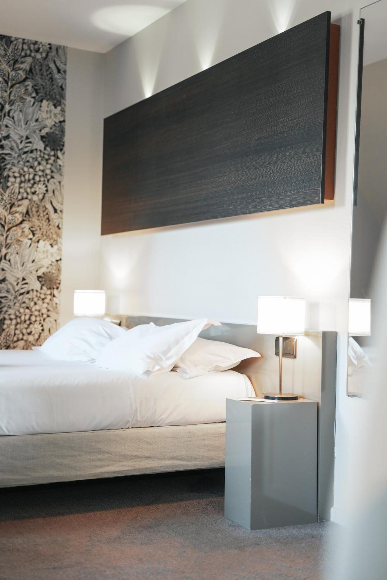 Family Suite overlooking the place