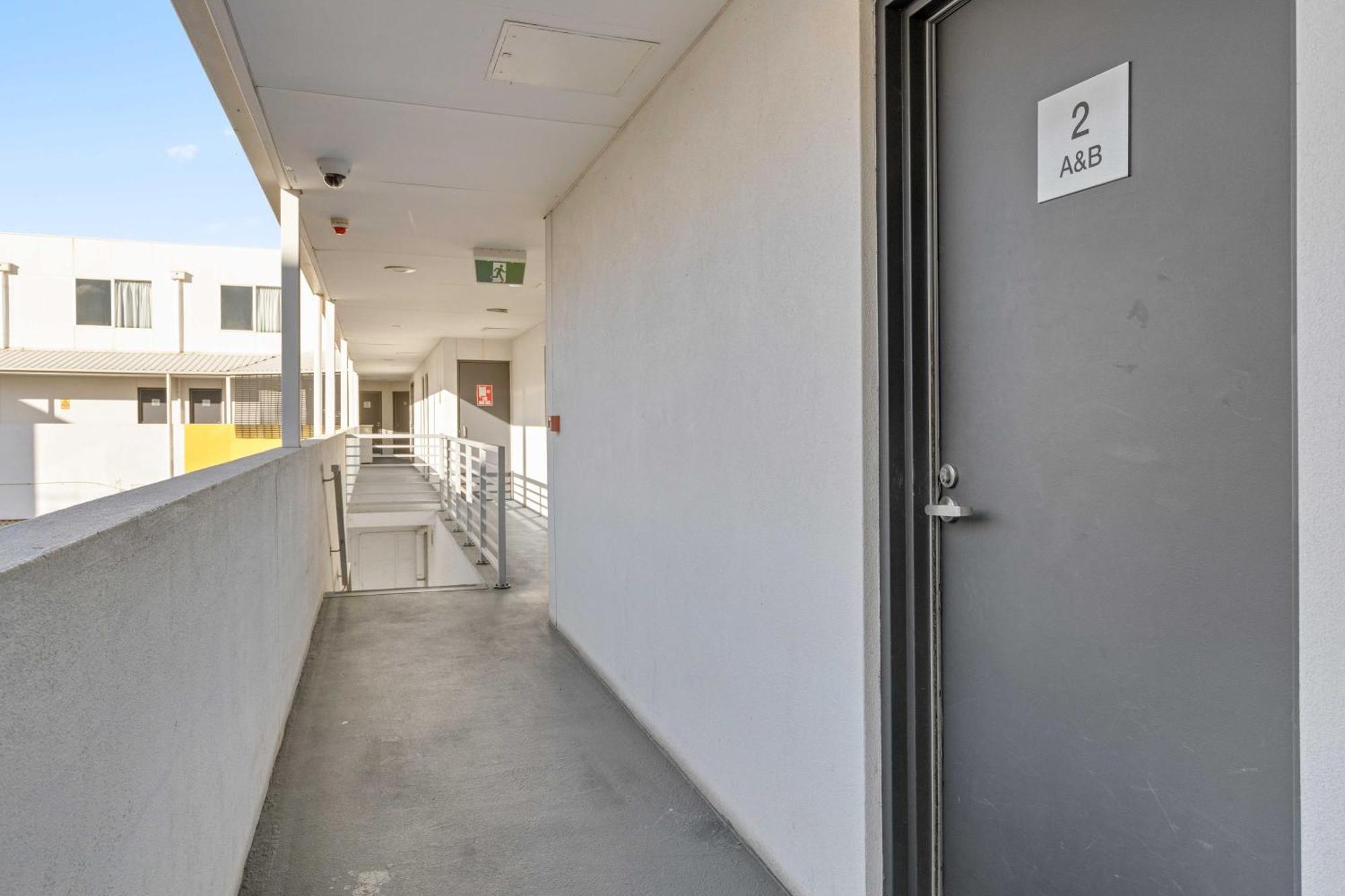 Two Bedroom Studio - Offsite & Stair Access only