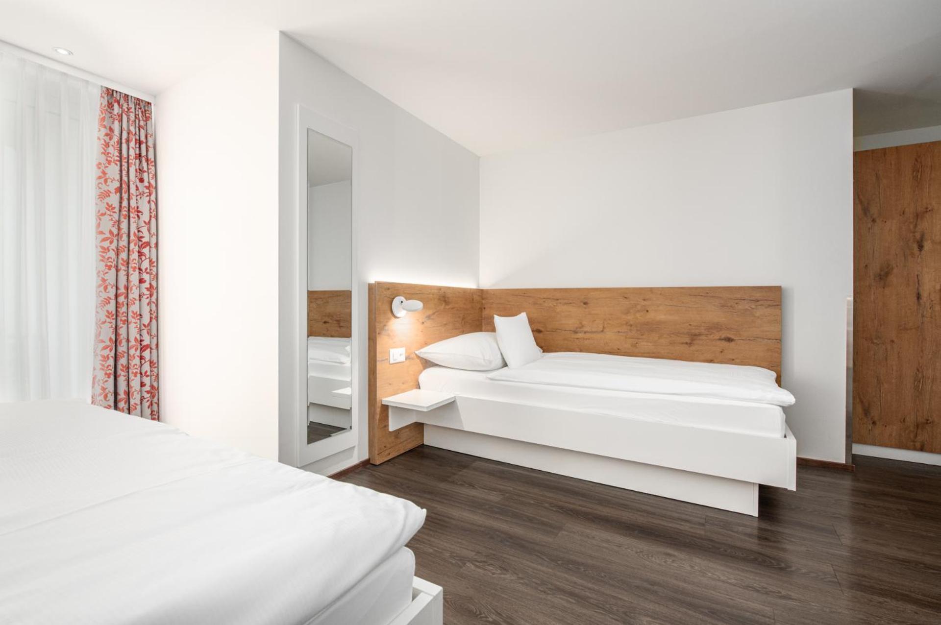 Superior Triple Room Air Conditioning