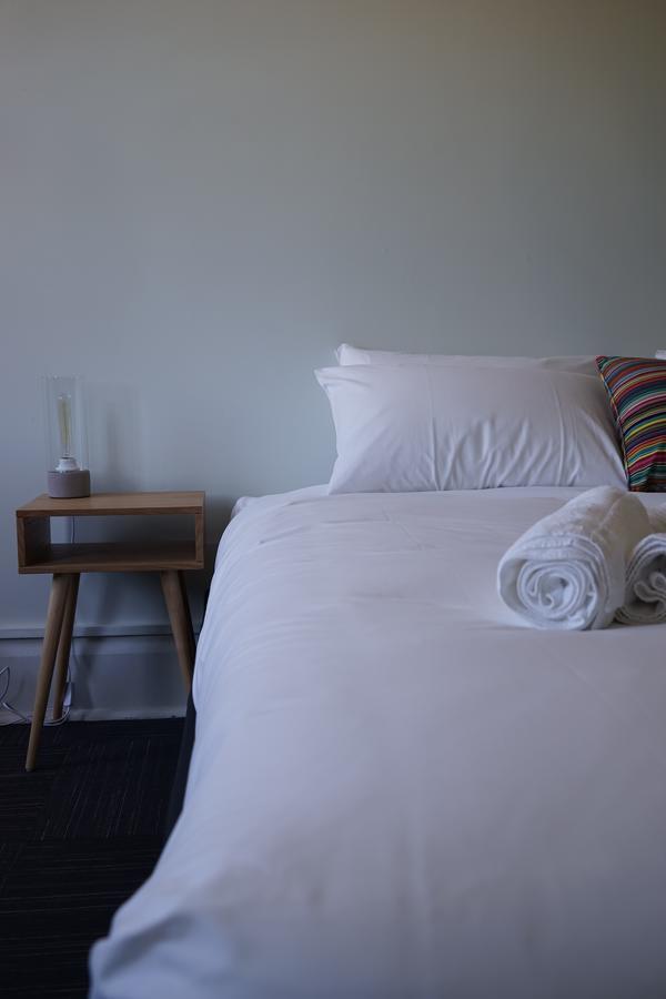 Deluxe King Room with Shared Bathroom,573109173:JPEG