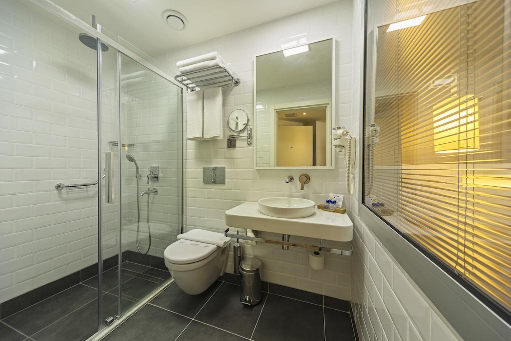 Standard Double or Twin Room Sea View
