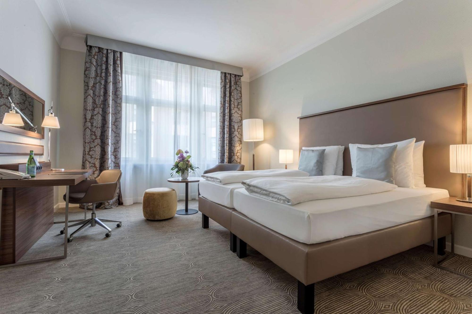 Superior Room,1165227585:JPEG