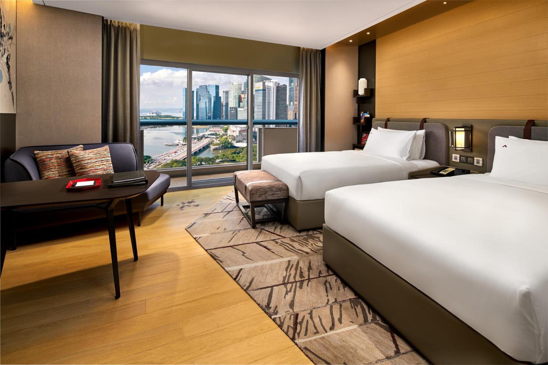 Executive Marina Bay met 2 Tweepersoonskamers, L65 Loungetoegang, Hoge Verdieping, Balkon, Uitzicht op Marina Bay