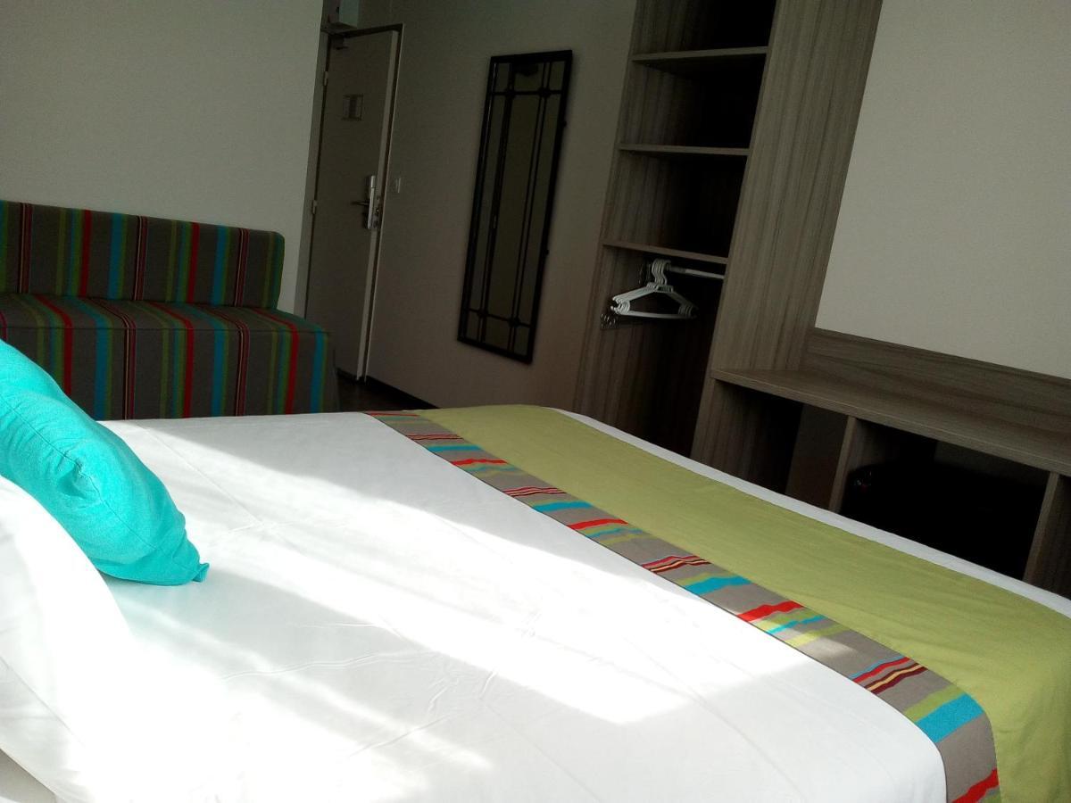 Double Room,1121483301:JPEG