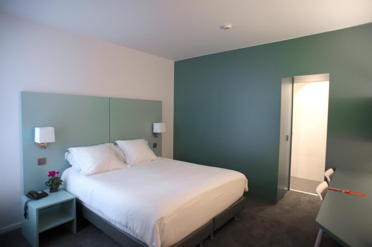 Double Room,999311928:JPEG