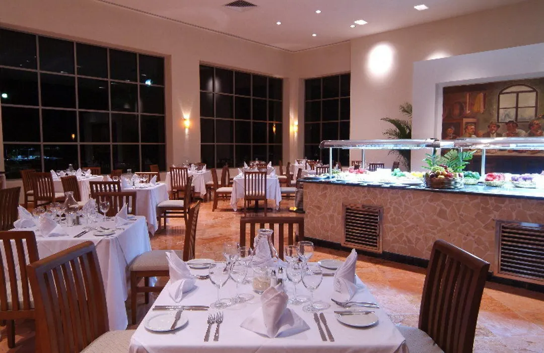 Oasis Cancun Lite-1