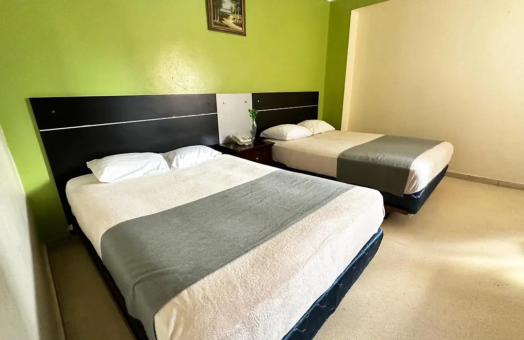 Hotel 2 Mares Panama-1