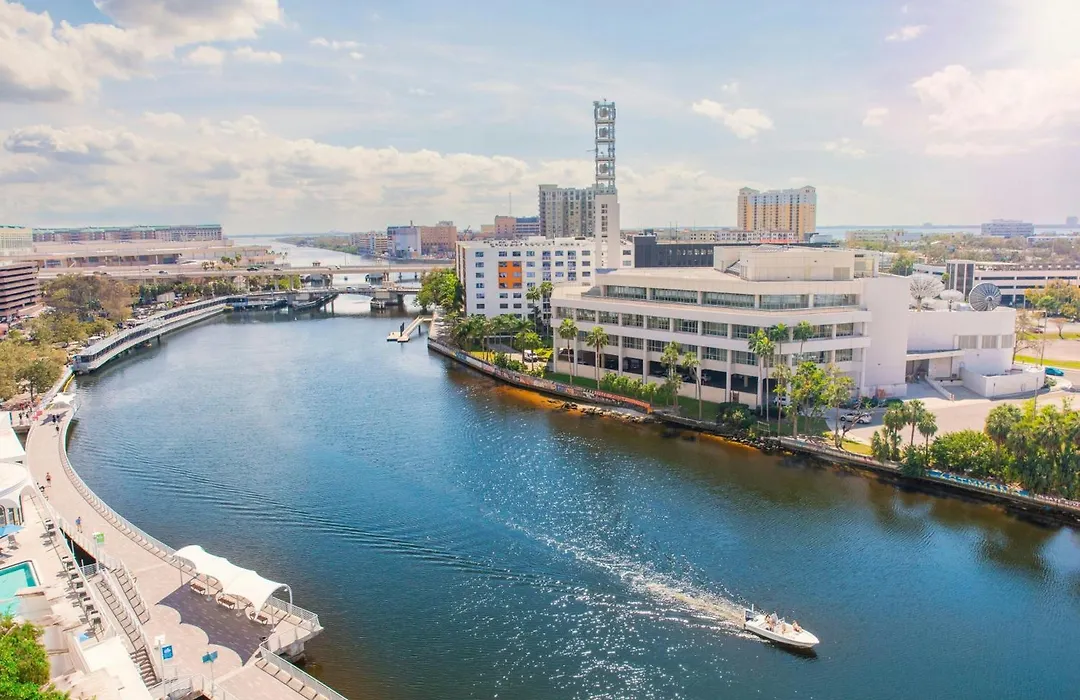 Aloft By Marriott Tampa Downtown-1