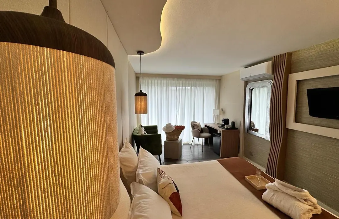 Hotel Eve Cap D'Agde Village Naturiste-1