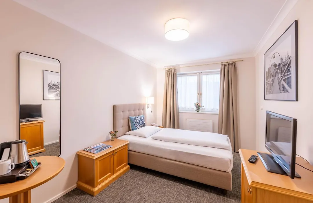 Altstadthotel Wolf-Dietrich-1