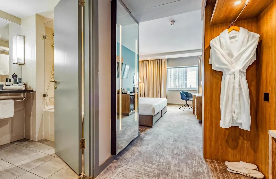 Radisson Blu Hotel, Liverpool-1