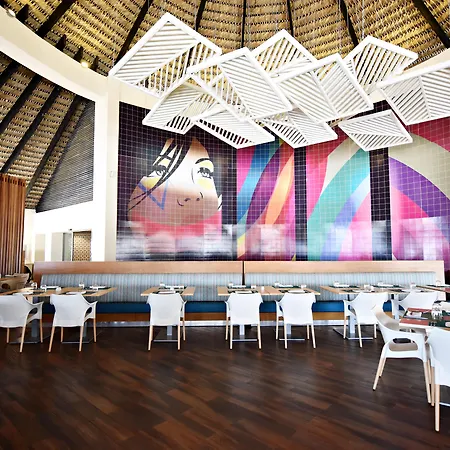 Royalton Chic Punta Cana, An Autograph Collection All-Inclusive Resort & Casino, Adults Only-3