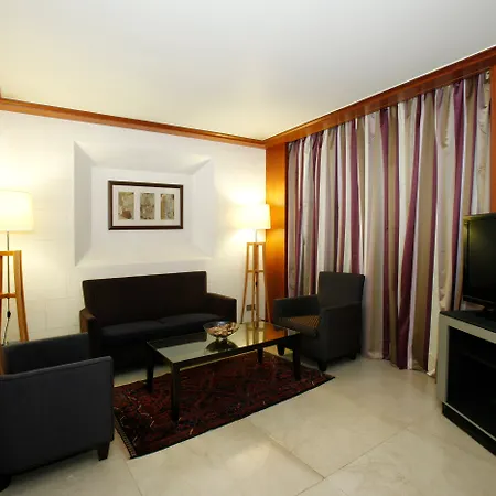 Crowne Plaza Beirut By Ihg-2