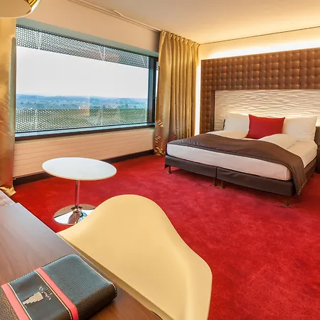 Airport Hotel Basel - Convenient & Friendly-2