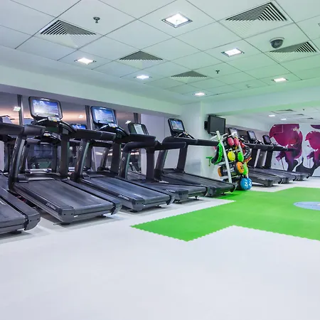 Park Inn By Radisson Bucharest Hotel & Residence-3