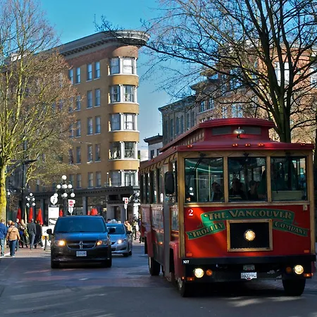 Holiday Inn & Suites Vancouver Downtown By Ihg-3