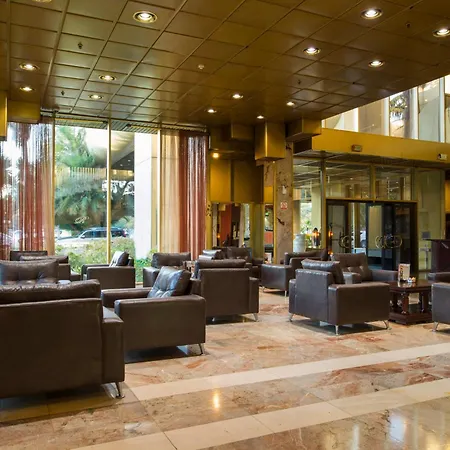 Rainbow Towers Hotel & Conference Centre-3