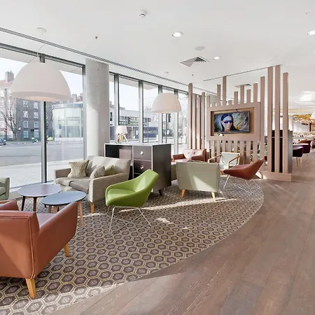 Hampton By Hilton London Waterloo-3
