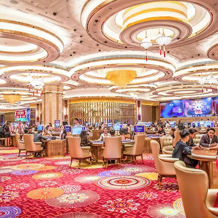 New World Hoiana Hotel-3