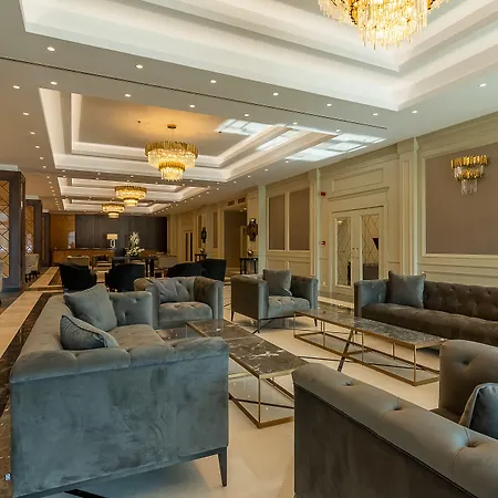 Astoria Grand Hotel-3