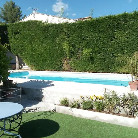 Hote-Aix-Centre-garage-piscine-2