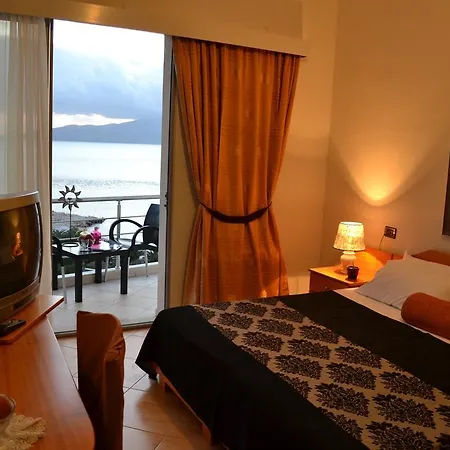 Hotel Seaside Saranda-3