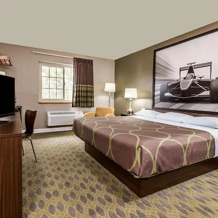 Super 8 By Wyndham Willows-3