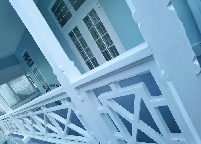Amoris Guest House-Sea Point
