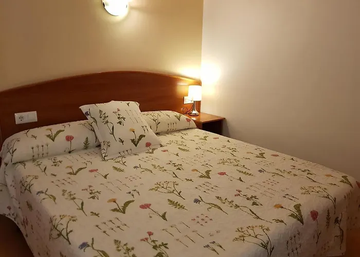 Hostal Mary - Adults Only 18 And Up